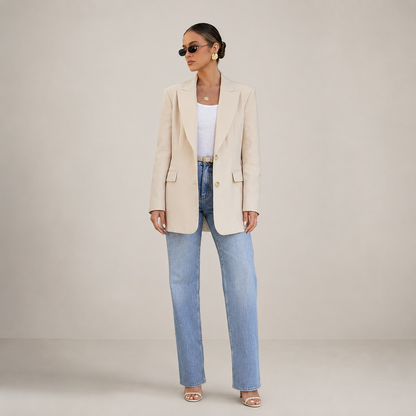 Blazer Dames Beige – Lange Colbert met Knopen en Zakken – productaanzicht 2