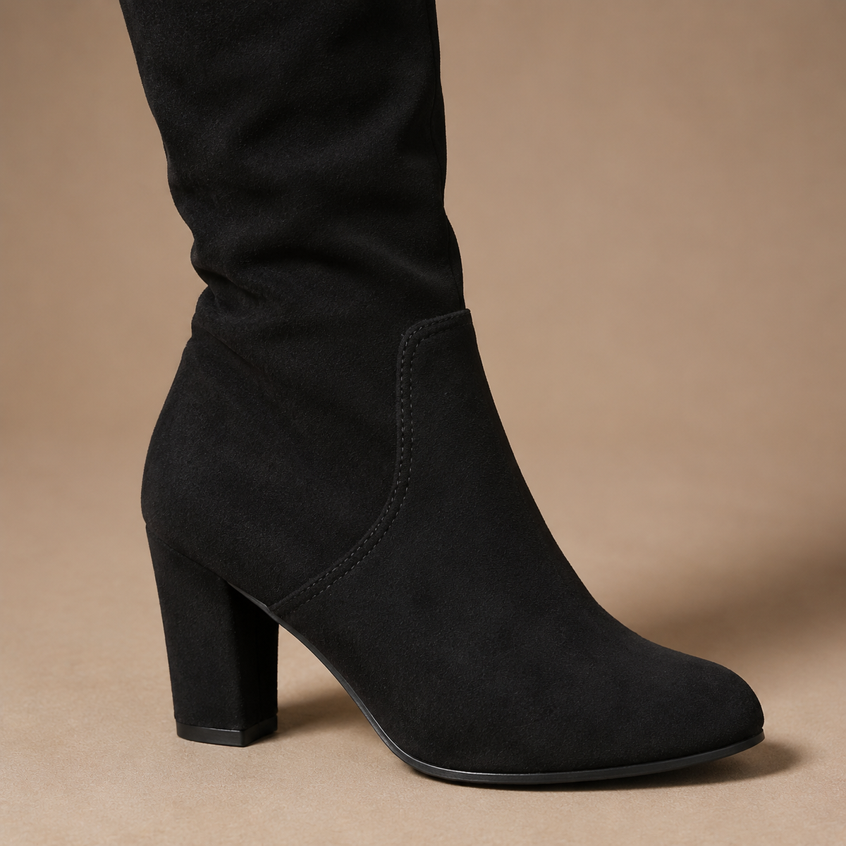 Overknee laarzen dames met blokhak en strikdetail