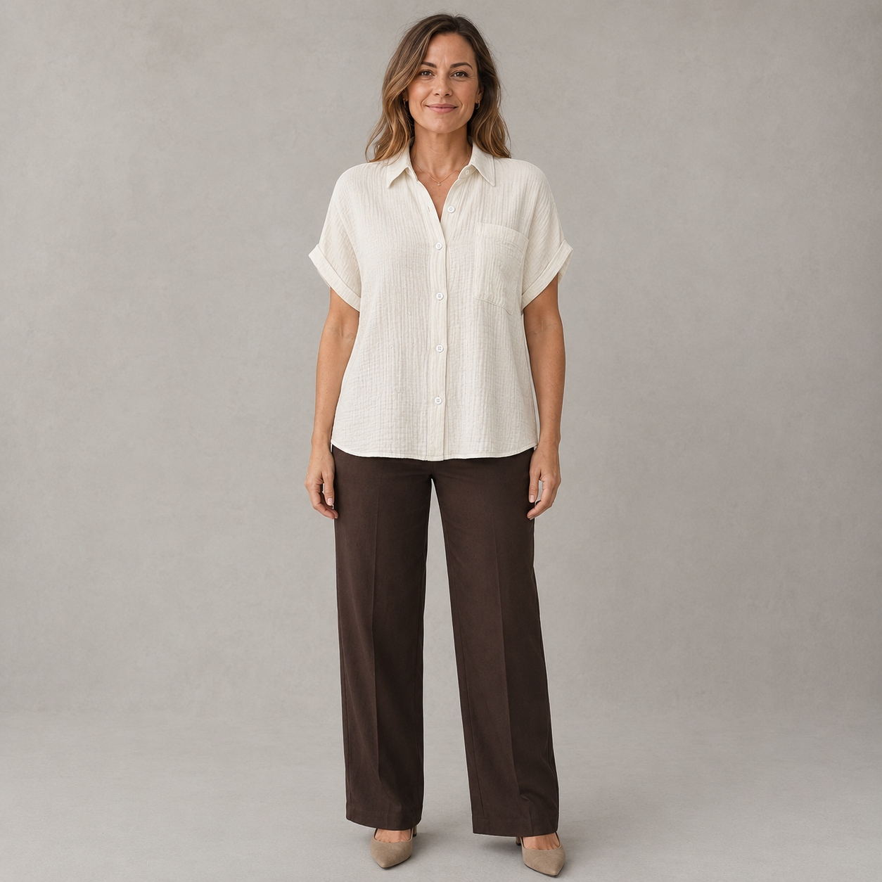 Dames Blouse Korte Mouw – Casual Model met Kraag, Borstzak en Knoopsluiting