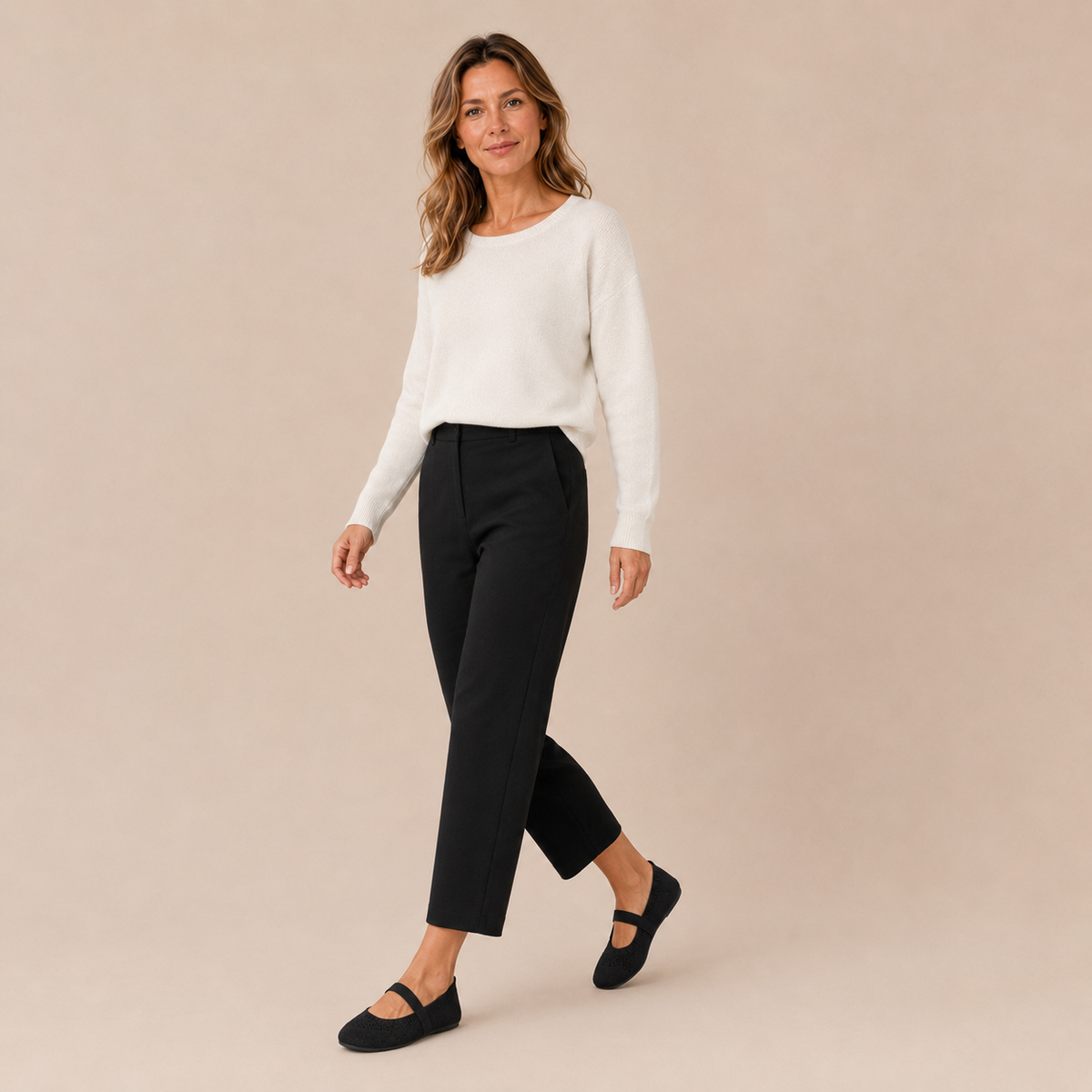 Zwarte gebreide ballerina met bandje in minimalistische dames lifestyle look