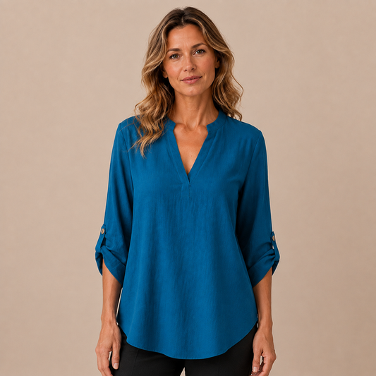 Dames luchtige blauwe V-hals blouse met oprolbare mouwen