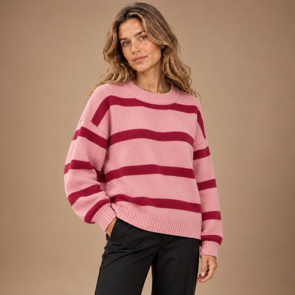 Gestreepte Trui Dames – Gebreide Pullover met Ronde Hals in donkerroze – kleurvariant