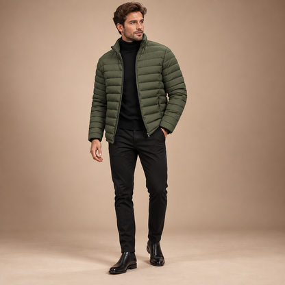 Olijfgroene gewatteerde winterjas heren volledige outfit