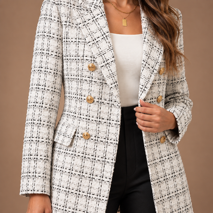 Lange geruite blazer dames in wit – detail gouden knopen