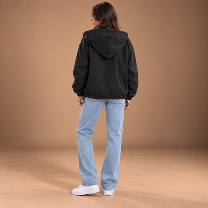 Zwart dames windjack met capuchon – achteraanzicht